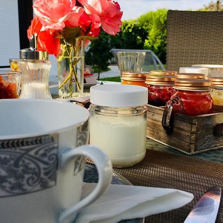 Bed and Breakfast La Bauldiniere Tauxigny Esterno foto
