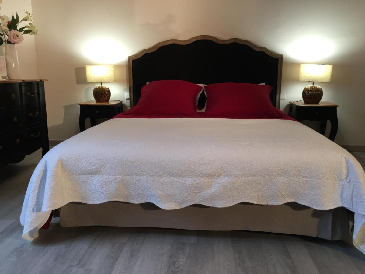 Bed and Breakfast La Bauldiniere Tauxigny Esterno foto