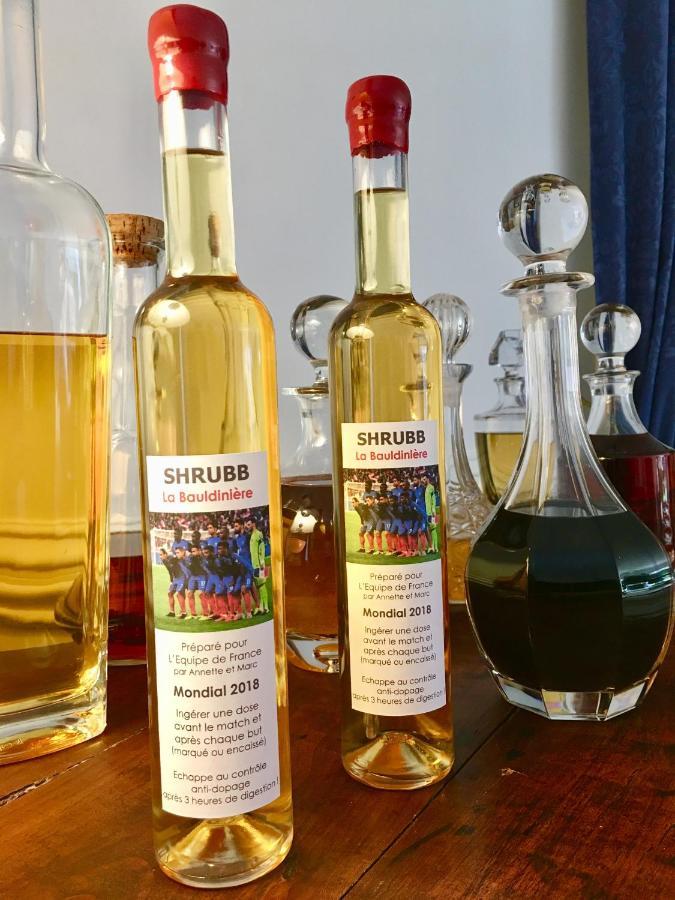 Bed and Breakfast La Bauldiniere Tauxigny Esterno foto