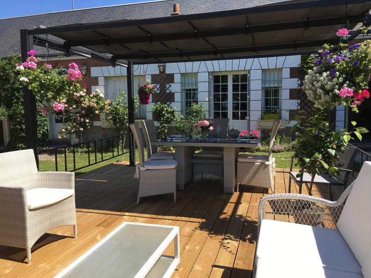 Bed and Breakfast La Bauldiniere Tauxigny Esterno foto